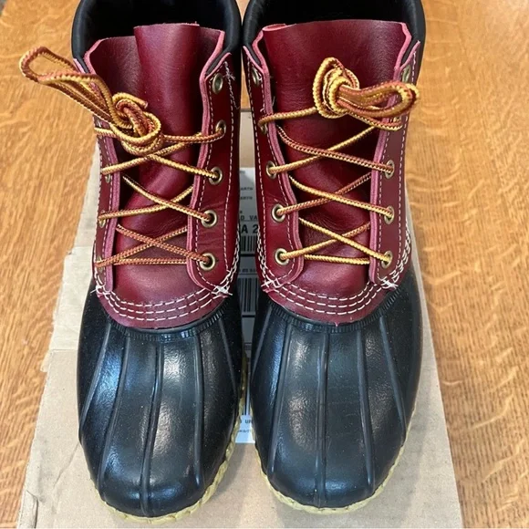 L.L. Bean Red and Black Winter Boots - Picture 2 of 5